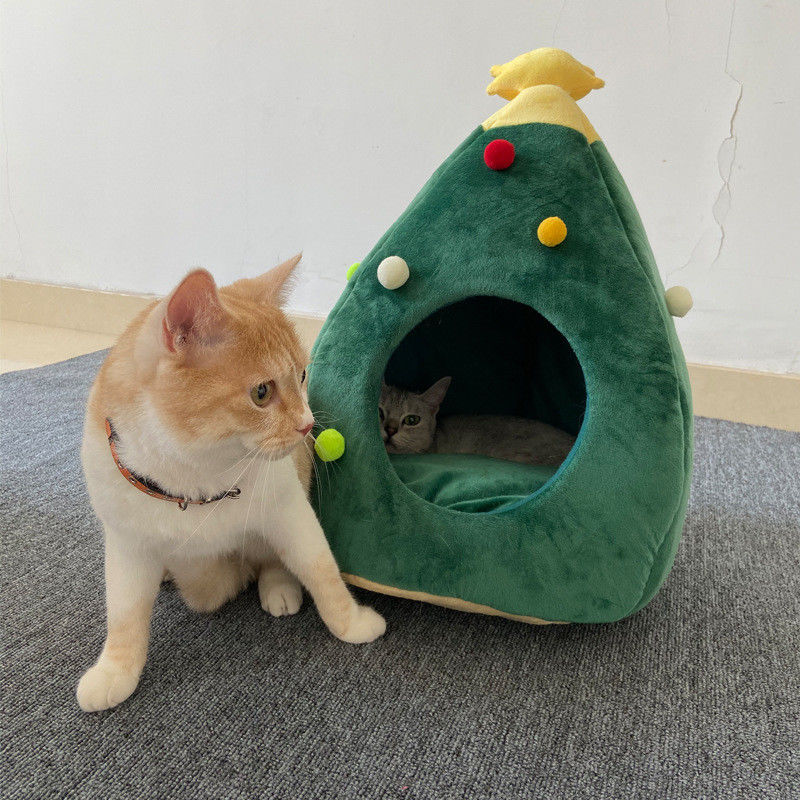 High Quality Cats Puppies Beds Washable Warm Pet Bed Luxury Christmas tree Cave Mat