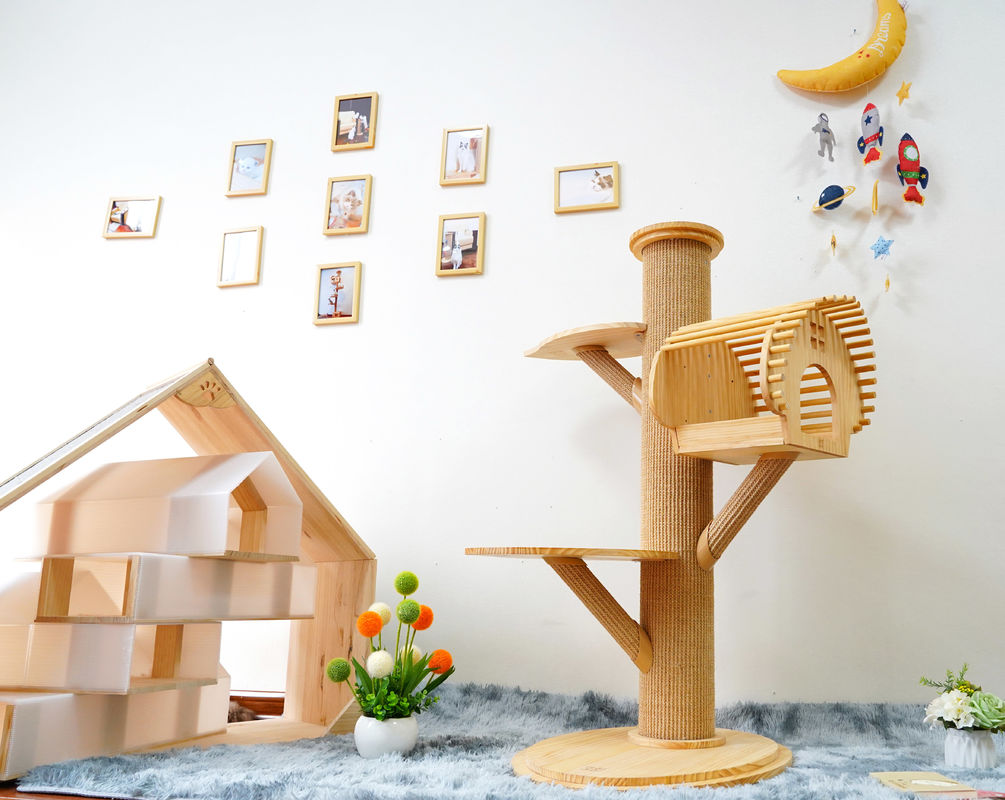 123cm Large Solid Wood Cat Climbing Tree Cat Activity Tower With Scratching Posts