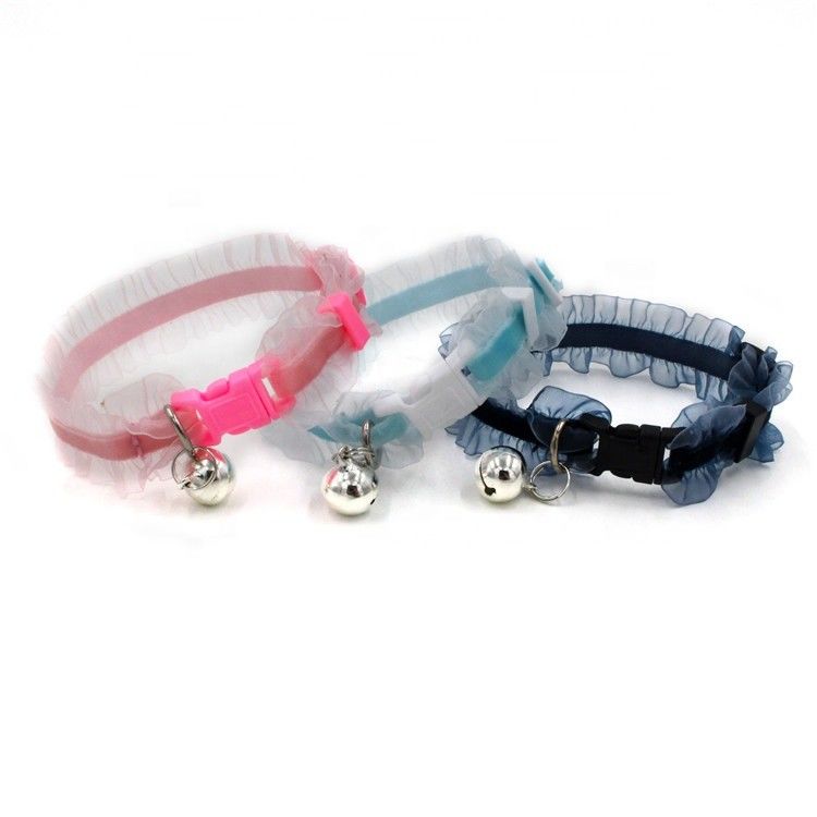 Comfortable Luxury Nylon Lace Adjustable Cat Dog Collars with Bell