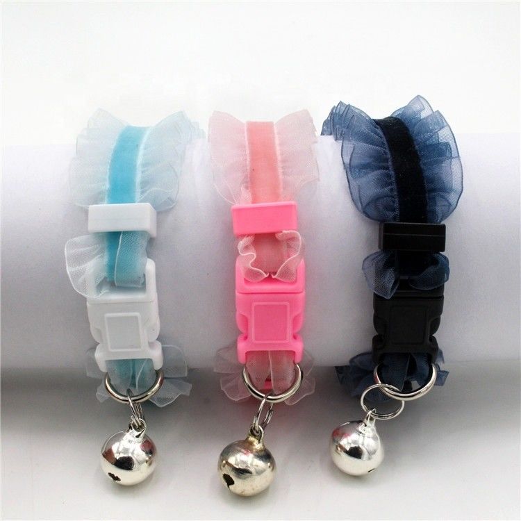 Comfortable Luxury Nylon Lace Adjustable Cat Dog Collars with Bell