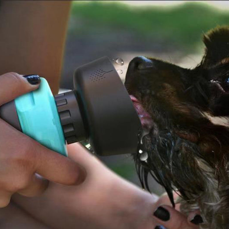 Clamshell Design Leakproof Pet Dog Drinking Squeeze Water Bottle Portable